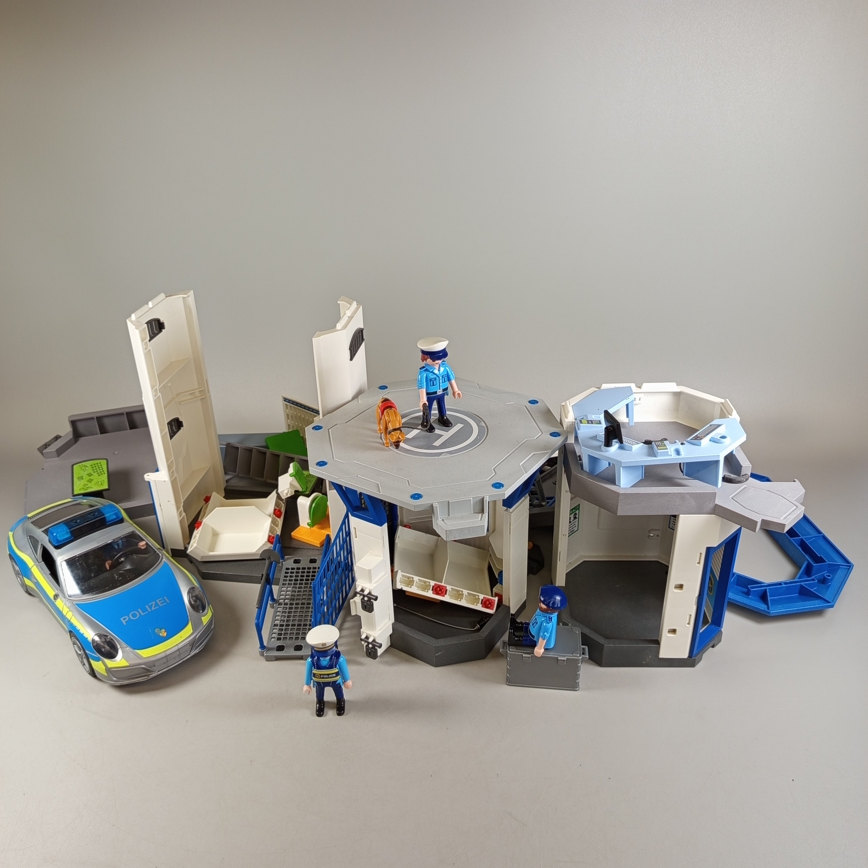 Bundle Playmobil Polizeistation Set, gebraucht, ab 3 Jahre | geprüft